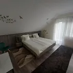 Loft 아파트 잘라카로쉬